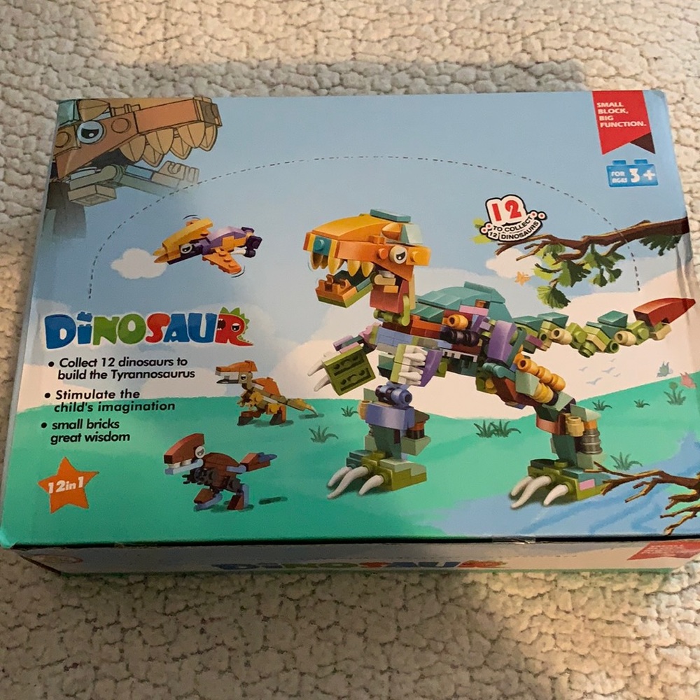 Dinosaur building set